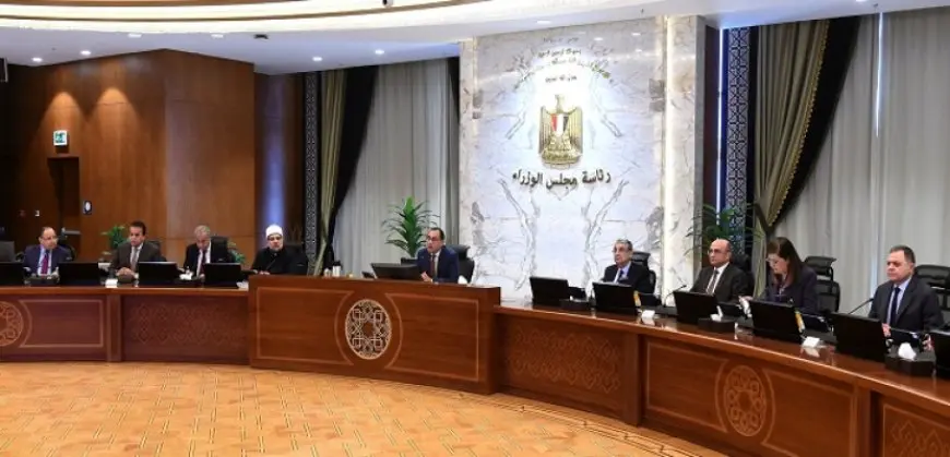 رئيس الوزراء يترأس اليوم اجتماع الحكومة الأسبوعى .. ومؤتمر صحفى عقب الاجتماع
