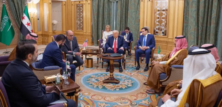 بال .. ترامب يلتقى الشرع فى الرياض بحضور محمد بن سلمان على هامش القمة الخليجية – الأمريكية