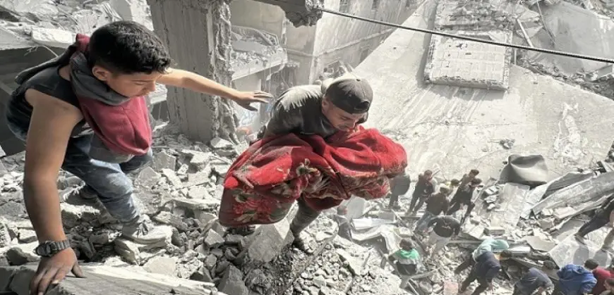 استشهاد 7 فلسطينيين إثر القصف الإسرائيلى المتوصل على جنوب غزة.. و103 شهداء منذ الفجر