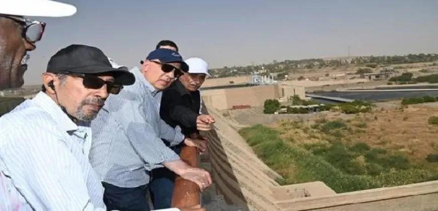 وزير الرى: جهود متواصلة فى أعمال الصيانة الدورية لرفع كفاءة خزان أسوان