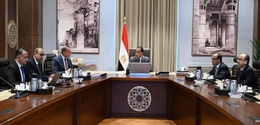 رئيس الوزراء يتابع الموقف التنفيذى لمشروعات صندوق التنمية الحضرية