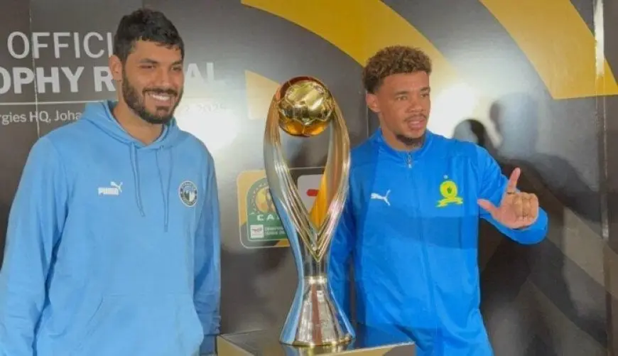 بيراميدز يتسلم صور تذكارية مع كأس دوري أبطال إفريقيا الجديدة