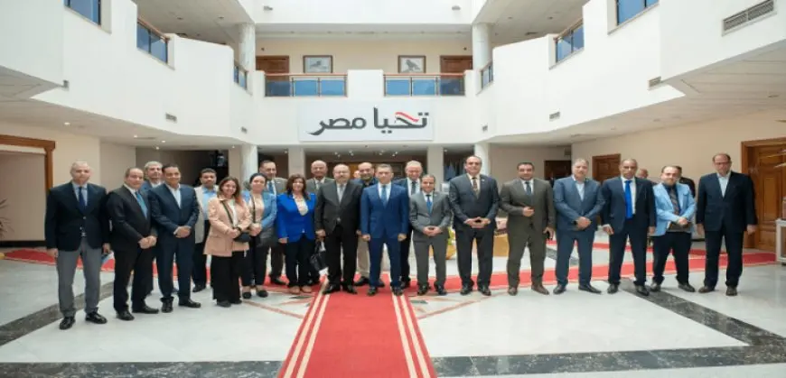 الإنتاج الحربى تنظم زيارة للجنة الصناعة بمجلس النواب لمصنع إنتاج وإصلاح المدرعات