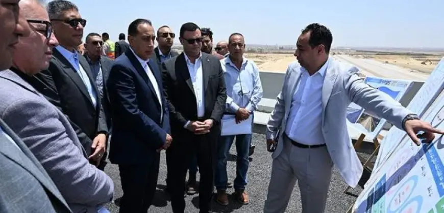 رئيس الوزراء يتابع موقف المشروعات الجارية بمنطقة “الحزام الأخضر” بالسادس من أكتوبر