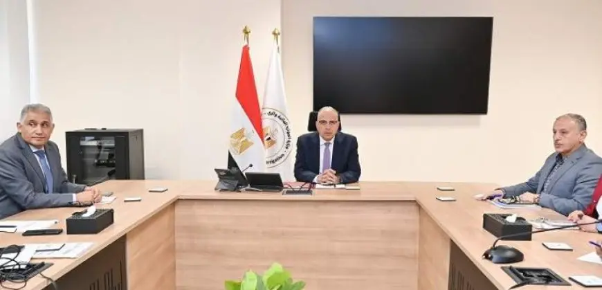 وزير الرى يتابع حالة الرى بمحافظة البحيرة خلال فترة أقصى الاحتياجات المائية الحالية