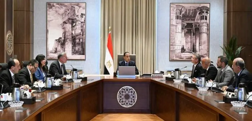 رئيس الوزراء : “إكسون موبيل” تُعد شريكًا استراتيجيًا لمصر فى قطاع الطاقة