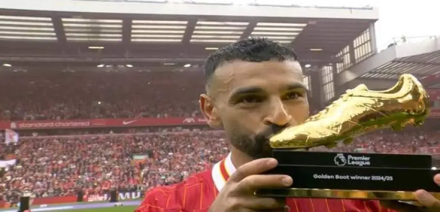 للمرة الرابعة.. محمد صلاح يفوز بجائزة الحذاء الذهبى كأفضل هداف فى الدورى الإنجليزى