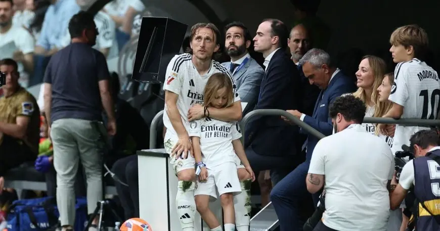 شاهد| كواليس يوم مودريتش الأخير في برنابيو: تفاصيل لن تراها من قبل