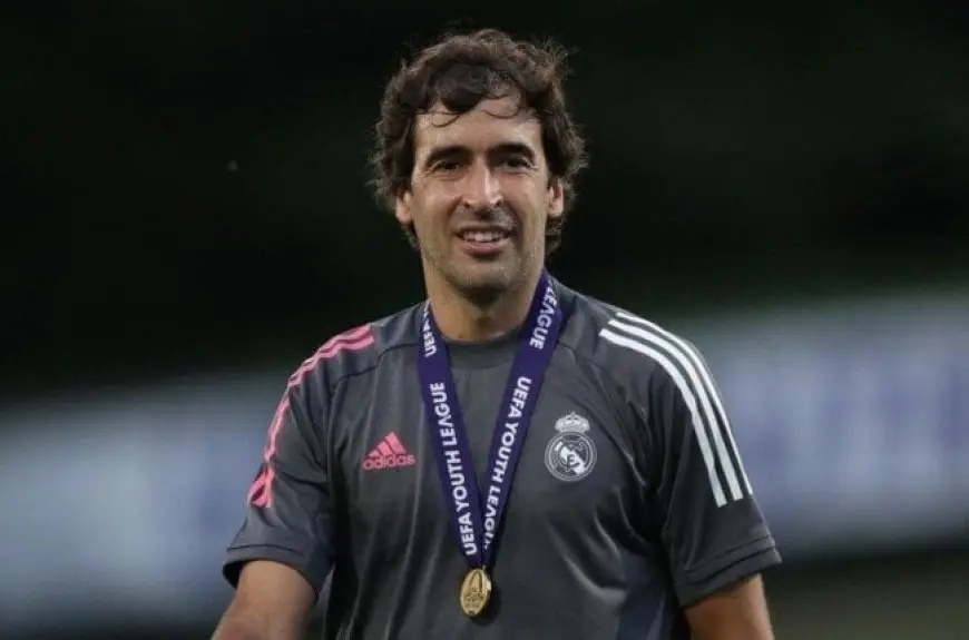 ريال مدريد يعلن عن مغادرة راؤول جونزاليس تدريبه لفريق الشباب