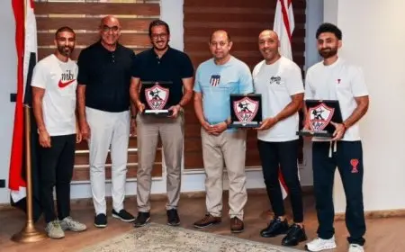 أبرزهم أيمن عبد العزيز.. الزمالك يكرم الجهاز الفني والطبي السابق بعد مغادرتهما القلعة البيضاء «صور»