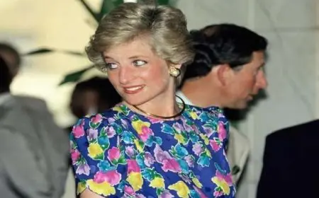 فستان للأميرة ديانا يُباع فى مزاد علنى بأكثر من نصف مليون دولار