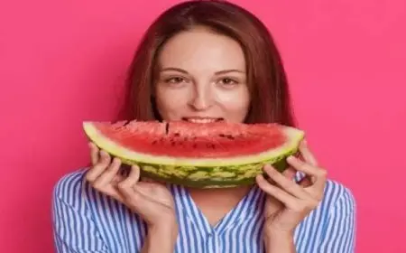 عند تناول البطيخ.. خطأ شائع يمكن أن يسبب التسمم