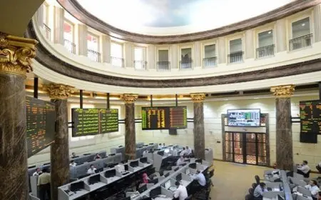 البورصة المصرية تتيح قاعة التداول بالقرية الذكية لشركات الوساطة بسبب تأثر الإنترنت