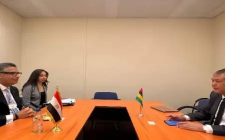 وزير التموين يبحث مع نظيره بجمهورية موريشيوس التعاون فى توريد السلع الأساسية