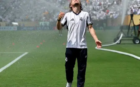 مودريتش يوجه رسالة وداع: سأبقى مدريدياً للأبد