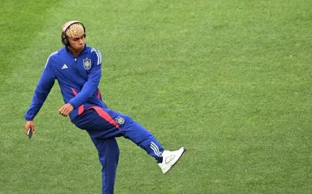 والدة لامين يامال “قلقة” من أسلوب حياته.. ووالده “يدعمه فيه”