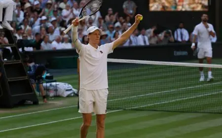 سينر يطيح بدجوكوفيتش ويتأهل لملاقاة ألكاراز في نهائي ويمبلدون للتنس