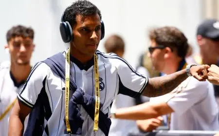 هل سيكون جناح ريال مدريد منافساً لمحمد صلاح في ليفربول؟