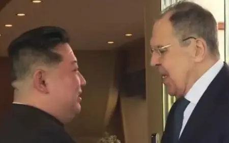 استقبال كيم للافروف amidst تحذيرات من تحالفات دولية تهدد كوريا الشمالية