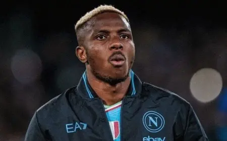 مفاوضات جديدة بين جالطة سراي ونابولي حول فيكتور أوسيمين