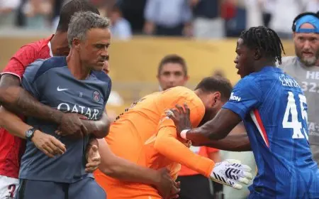 إنريكي يشرح سبب اعتدائه على جواو بيدرو: كنت أحاول الفصل بين اللاعبين