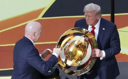 ترمب: شاهدت بيليه العظيم في أميركا وهو الأفضل في التاريخ