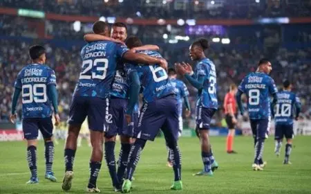 باتشوكا يتغلب على مونتيري بثلاثية في أول قمة بالدوري المكسيكي