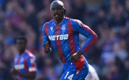 ليفربول يعتزم التعاقد مع مهاجم كريستال بالاس