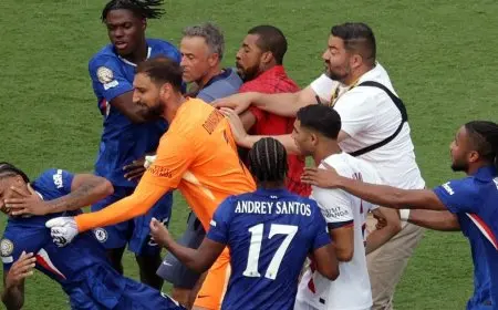 لاعب تشيلسي جواو بيدرو: باريس سان جيرمان فقد السيطرة بعد الهزيمة