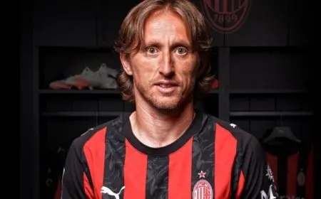 ميلان يعلن رسميًا عن تعاقده مع لوكا مودريتش