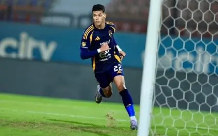 شرط إمام عاشور لتمديد عقده مع الأهلي وأحدث التفاصيل حول موقفه في الفريق