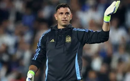 مانشستر يونايتد يبدأ محادثات لانتقال نجم نهائي كأس العالم 2022