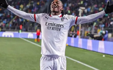 برشلونة يعود إلى “دفاتره القديمة” لحل أزمة نيكو ويليامز