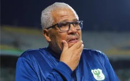 اتحاد الكرة يُعزّي في وفاة ميمي عبد الرازق، المدرب السابق للنادي المصري