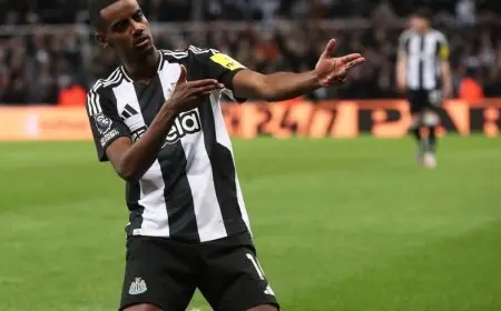 كيف يمكن لليفربول التعاقد مع إيزاك بعد إنفاق 171 مليون إسترليني؟