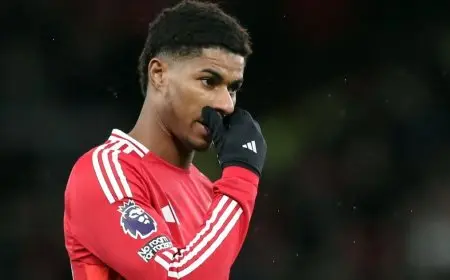 أسطورة يونايتد ينتقد راشفورد: لا يحق له اللعب في برشلونة