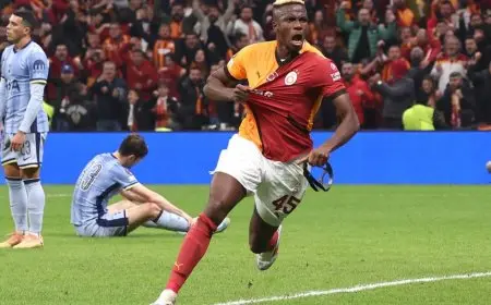 عقبة نهائية تفصل غلطة سراي عن الانتقال الرسمي لأوسيمين من نابولي