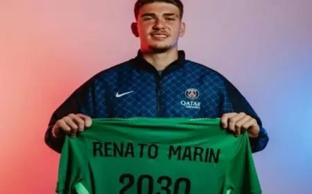 باريس سان جيرمان يعلن ضم حارس روما الشاب ريناتو مارين