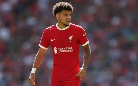 تصرف غير متوقع من لويس دياز في ليفربول يثير اهتمام برشلونة