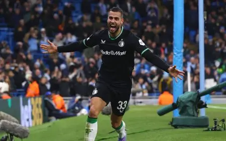 النصر السعودي يُغلق صفقة المدافع السلوفاكي ديفيد هانكو