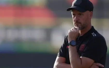 بداية كارثية.. تن هاغ يتلقى هزيمة بخماسية أمام ليفركوزن من فريق “الشباب”