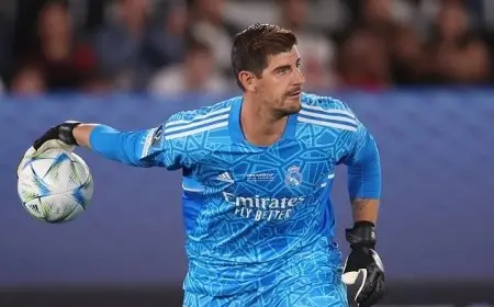 تيبو كورتوا يمدد عقده مع ريال مدريد