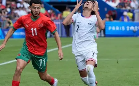 المغربي الواحدي يقترب من الانتقال إلى نادٍ كبير في الدوري الألماني