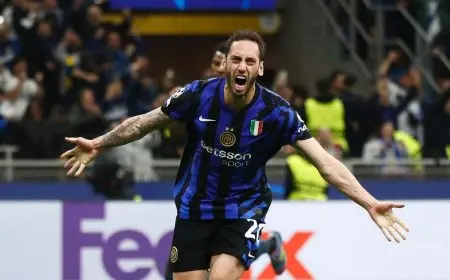 هل يجذب فنربخشة تشالهان أوغلو من غلطة سراي والهلال؟