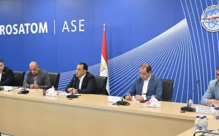 مدبولي يزور موقع بناء محطة الضبعة النووية ويطلع على تقدم الأعمال