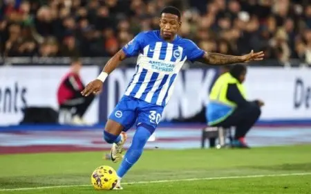 ميلان يتعاقد مع المدافع الإكوادوري إستوبينان