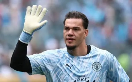 مستقبل «إيدرسون» مع مانشستر سيتي بعد عرض جلطة سراي.. هل سيترك الفريق؟