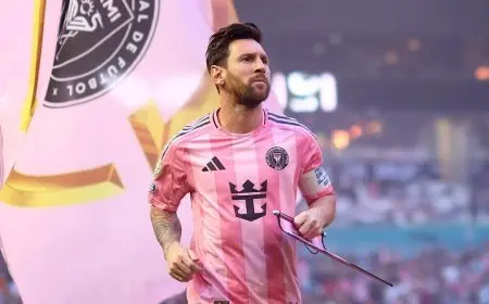 ميسي يشعر بالغضب بسبب إيقافه ومالك إنتر ميامي يعبّر عن قلقه حول عدم تجديد عقده