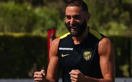 بنزيما يبرم اتفاقاً مع الاتحاد حول تفاصيل تجديد عقده