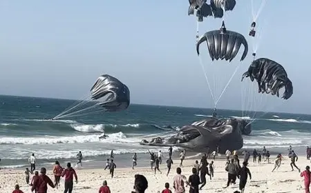 إسرائيل تعلن عن استئناف عمليات إيصال المساعدات الإنسانية جوا إلى غزة